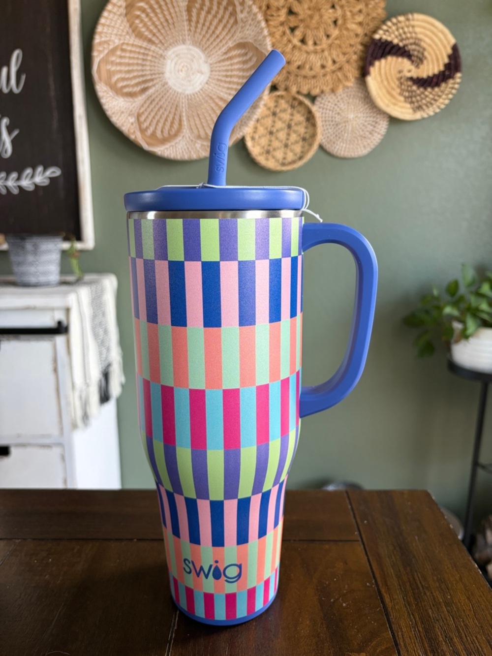 Swig Life BRIGHT STRIPE Mega Mug 40oz! New!!